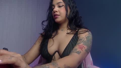 Snapshot of obeyval chatting on September 18, 10:14 pm Vale online show from September 18, 10:14 pm