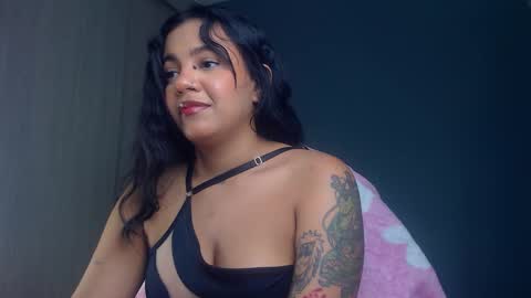 Snapshot of obeyval chatting on October 1, 2:10 am Vale online show from October 1, 2:10 am