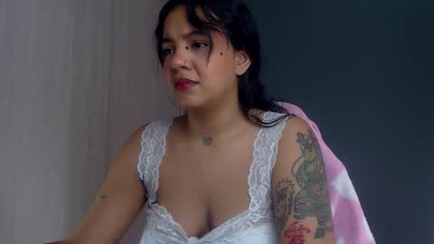 Snapshot of obeyval chatting on October 20, 2:33 pm Vale online show from October 20, 2:33 pm