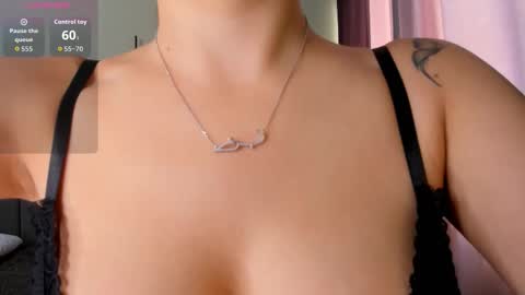 Leila online show from October 5, 3:59 am