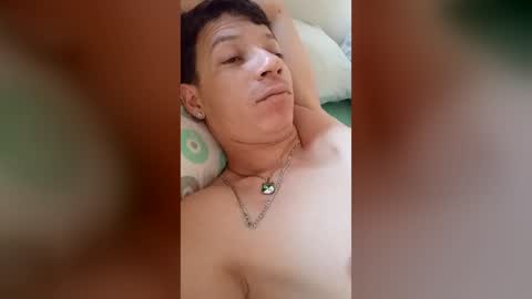 ocampojhon503 online show from July 15, 6:56 pm