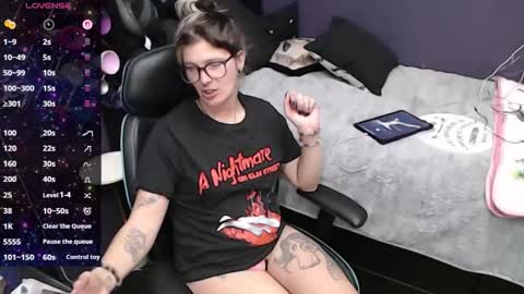 Oddy With A Body online show from January 6, 5:22 am