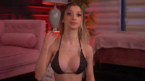 Odette online show from November 25, 6:12 am