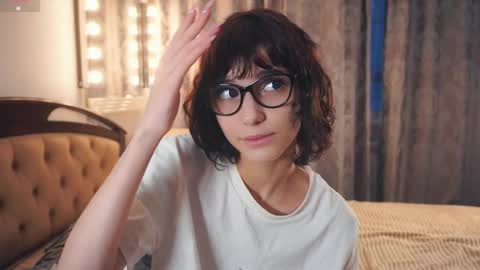 Thea online show from January 11, 5:35 am