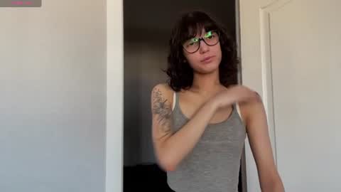 Thea online show from June 12, 4:44 am
