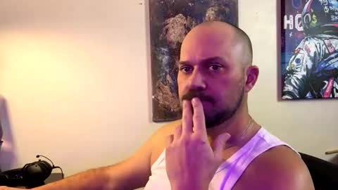 Odin Stone online show from April 15, 7:58 pm