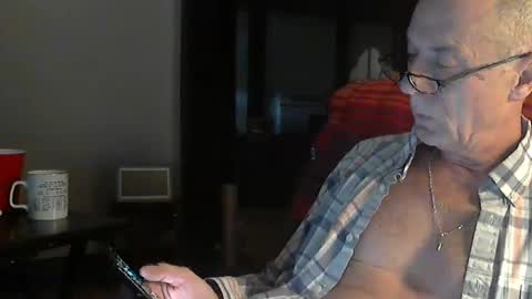 Officer online show from December 15, 11:53 pm