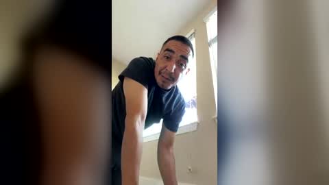 ofuentes online show from June 23, 12:40 am