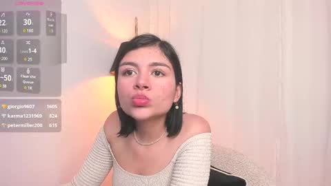 Snapshot of oh__holly chatting on February 25, 3:31 am  Holly  online show from February 25, 3:31 am