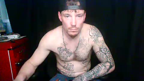 who dares  toss me some  tips lets have fun online show from February 15, 11:58 pm