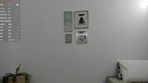 ohanna_ online show from March 9, 2:39 am