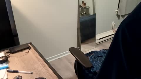 ohgeesilence online show from March 2, 4:17 am