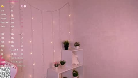 KAYA. online Tu We Th Fr Sa 0100AM - 0800AM Time zone of Germany Munich online show from April 9, 12:58 am