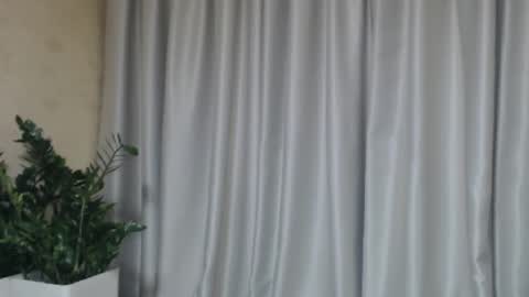 Iren online show from October 8, 6:30 am