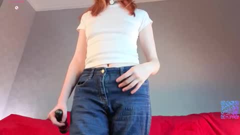 Yumi online show from March 19, 7:19 pm