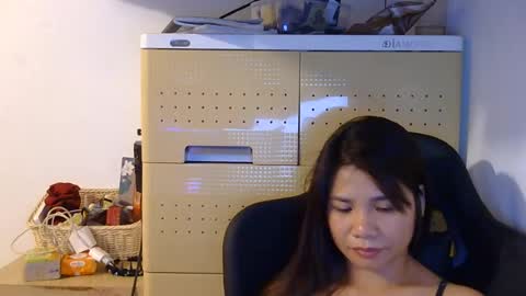oinjer09 online show from June 12, 6:29 pm
