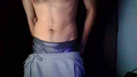 Cam0819 online show from April 1, 7:09 am