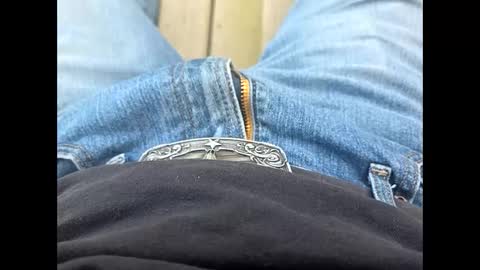 Snapshot of okeydokey21 chatting on October 3, 8:28 pm okeydokey21 online show from October 3, 8:28 pm