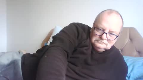 old_fkr online show from February 26, 9:55 am