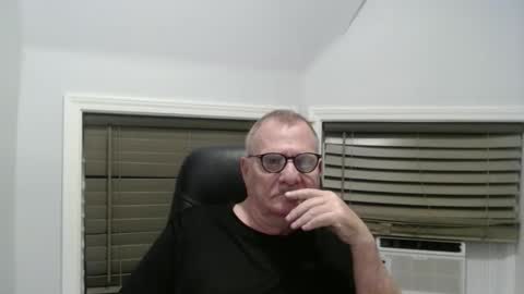 oldguybigd online show from September 21, 5:55 am