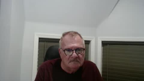 oldguybigd online show from June 6, 5:57 am