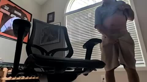 oldsubman online show from June 16, 4:22 pm