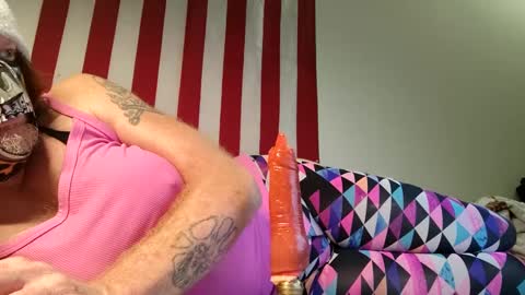 Laura online show from October 4, 1:14 am