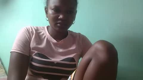 Snapshot of olgamariah203875 chatting on February 28, 1:03 pm olgamariah203875 online show from February 28, 1:03 pm