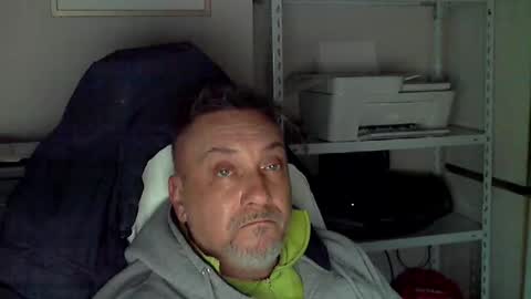 olimpio1230 online show from February 4, 4:00 pm