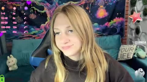 Snapshot of olisa_fox chatting on October 5, 7:32 pm Olisa fox online show from October 5, 7:32 pm