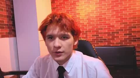 Snapshot of oliver_big19 chatting on October 9, 11:59 am oliver_big19 online show from October 9, 11:59 am