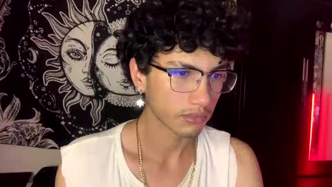 Snapshot of oliver_fast_ chatting on September 25, 7:04 am Oliver fast online show from September 25, 7:04 am