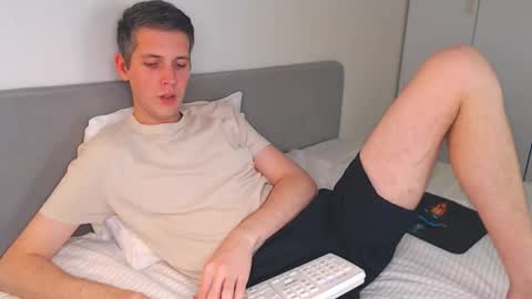 Oliver online show from November 9, 2:31 pm