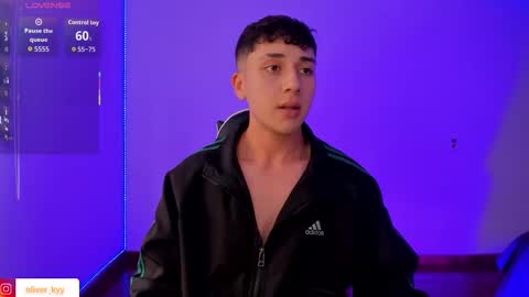 oliveeer online show from January 11, 8:26 pm