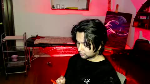Snapshot of oliver_laid_2023 chatting on October 20, 12:26 am oliver_laid_2023 online show from October 20, 12:26 am