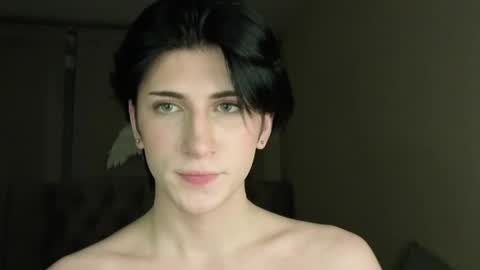 oliver online show from April 10, 7:40 pm