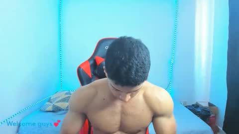 oliver thompsson online show from February 7, 9:04 pm