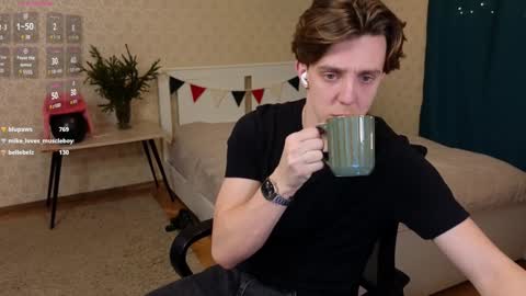 Oliver Evans online show from January 7, 12:13 am