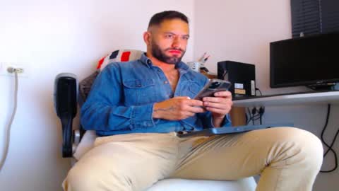 oliver online show from December 22, 12:23 pm