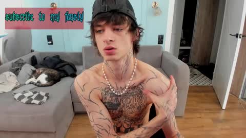 oliverrgroove online show from February 25, 4:35 pm