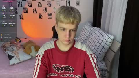 oliver online show from December 19, 2:12 pm