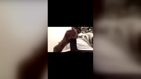 olivertwist1273 online show from February 2, 12:41 am