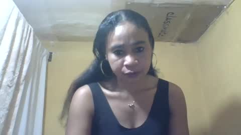 olivia9794 online show from June 13, 8:47 am