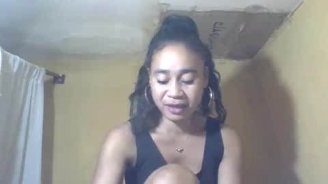 olivia9794 online show from June 10, 9:52 am