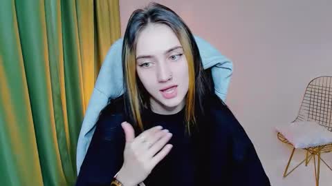 olivia_norton_ online show from September 14, 9:22 am