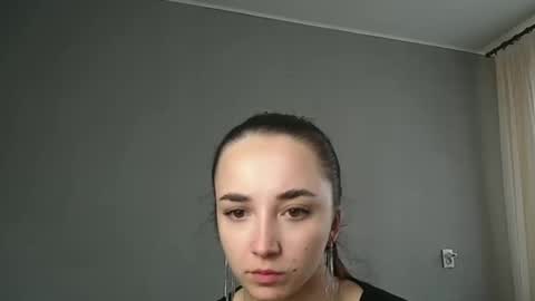 Olivia online show from March 4, 9:06 am