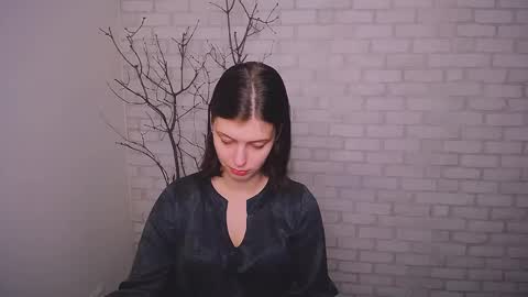 Snapshot of olivia_red_ chatting on January 3, 1:57 pm Olivia online show from January 3, 1:57 pm