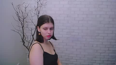 Snapshot of olivia_red_ chatting on January 11, 2:15 pm Olivia online show from January 11, 2:15 pm