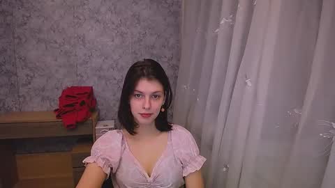 Snapshot of olivia_red_ chatting on January 13, 11:52 am Olivia online show from January 13, 11:52 am