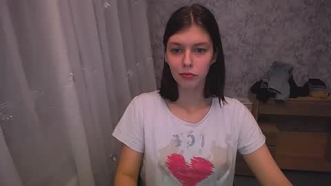 Snapshot of olivia_red_ chatting on January 4, 10:24 pm Olivia online show from January 4, 10:24 pm